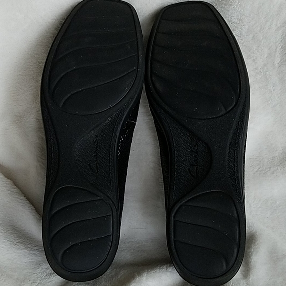 Clarks Lizard Leather Loafers - Picture 6 of 9